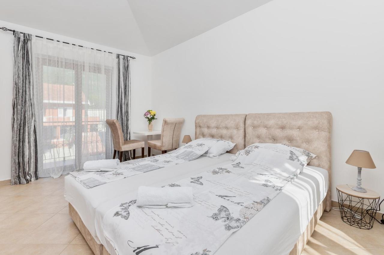 Villa Forest Котор Экстерьер фото