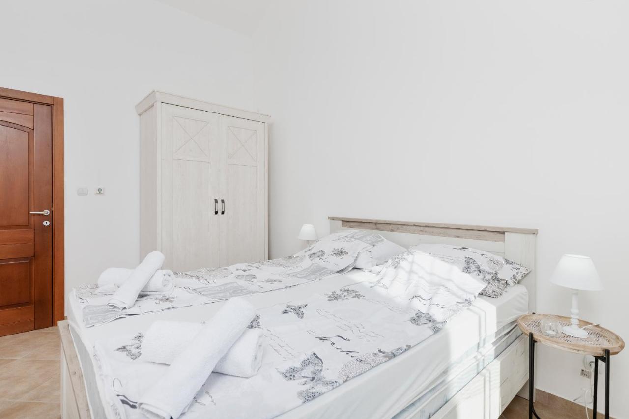 Villa Forest Котор Экстерьер фото